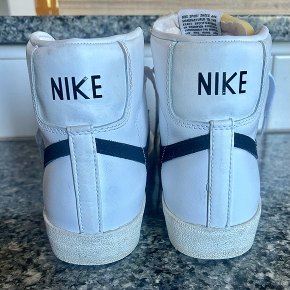 Nike Blades (Hightop) Women’s 9 Men’s 7.5 EUC - Picture 4 of 6